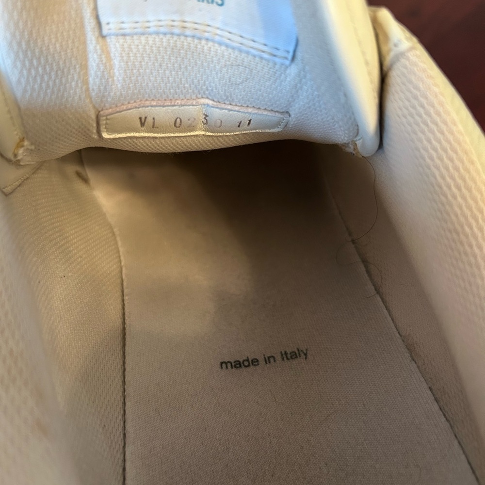 Louis Vuitton sneakers - Picture 5 of 6